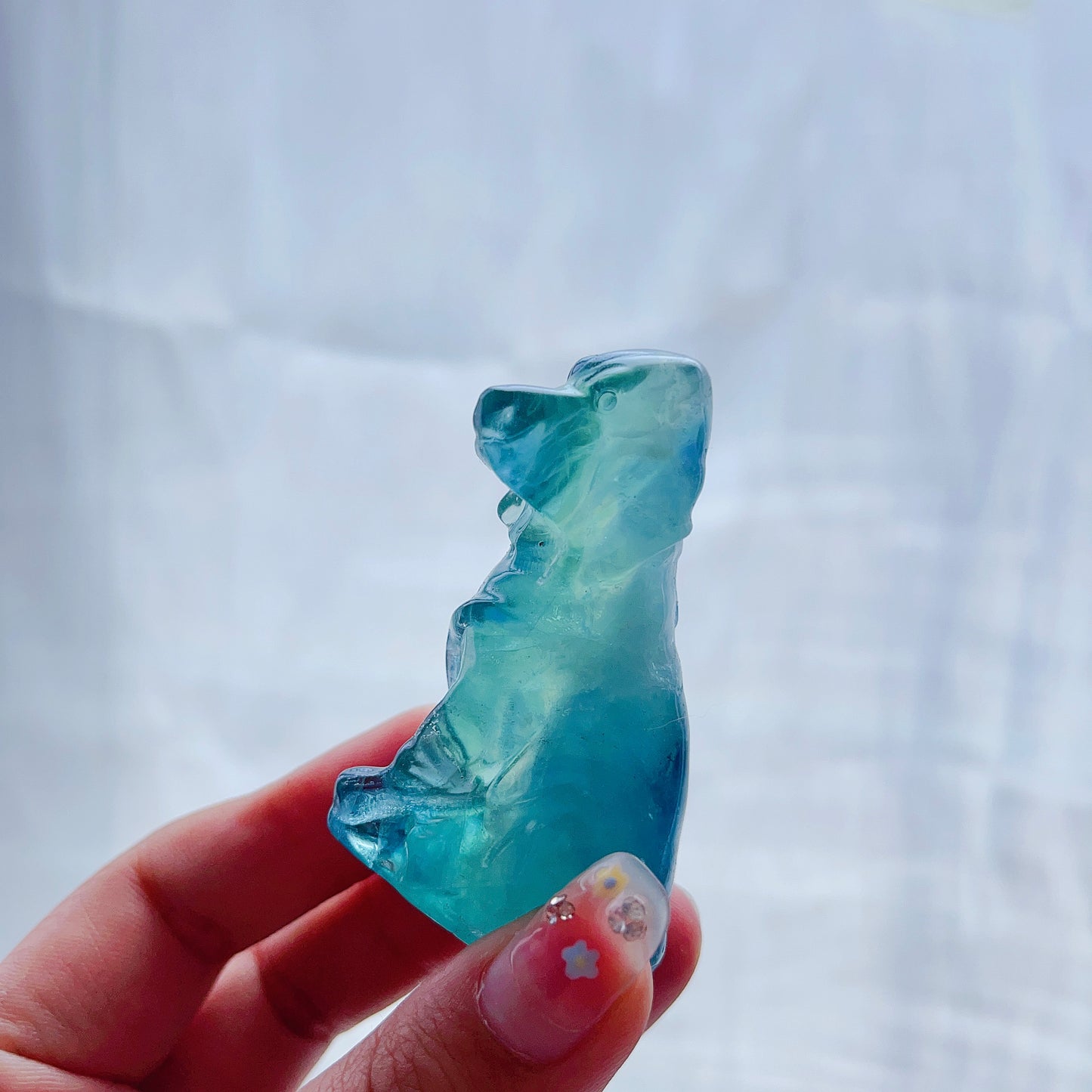 Fluorite dog Carving&Shape